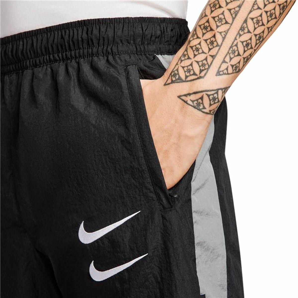 Nike Swoosh Kids' Track Pants - Black - S6454242 - product view 10
