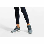 Trainers New Balance 520v7 Light grey