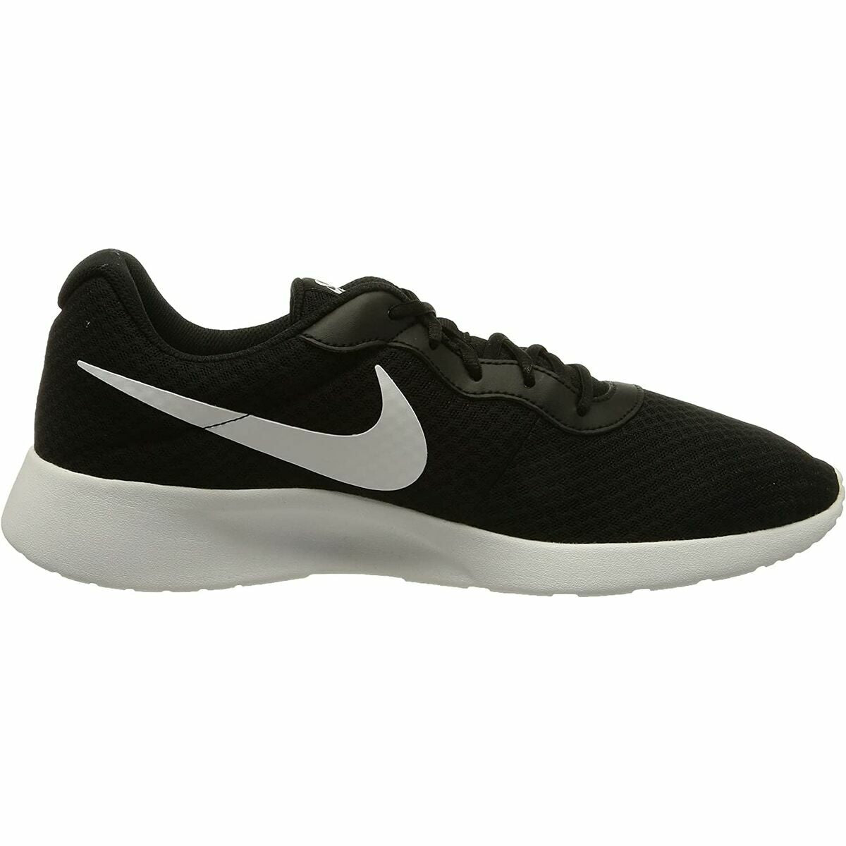 Nike Tanjun Men's Trainers - Black - product view 3