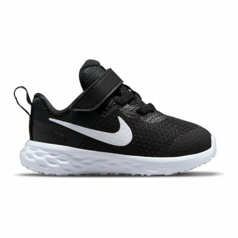 Nike Revolution 6 Girls' Trainers - Black