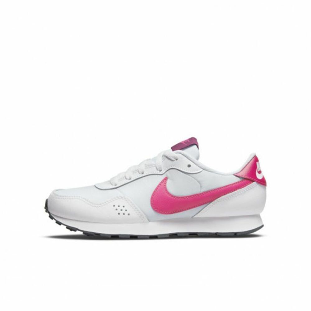 Nike MD Valiant Women's Trainers - White - product view 2