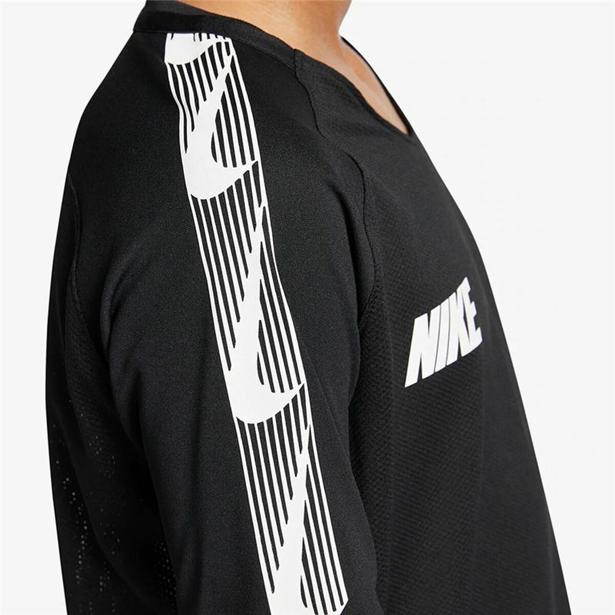 Nike Breathe Dri-FIT Squad Kids' T-Shirt - Black - product view 10