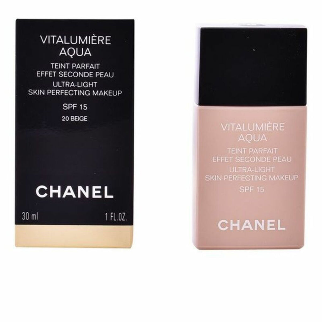 Chanel Vitalumière Aqua Foundation - product view 22