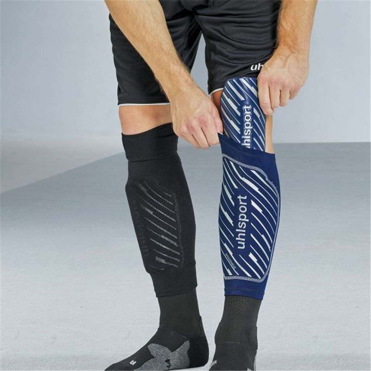 Uhlsport Fußball Shinguards Speedshield Blau – Produktansicht 2