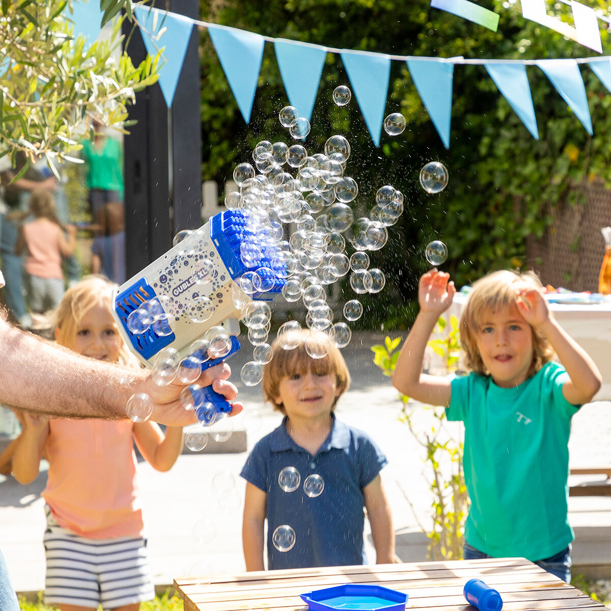 Giant Bubble Gun with LED Gubles XL InnovaGoods – Produktbild 1