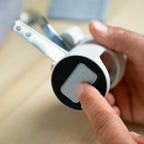 Nail Clippers mit LED-Licht, Magnifying Glas & File Clail InnovaGoods – Produktansicht 3