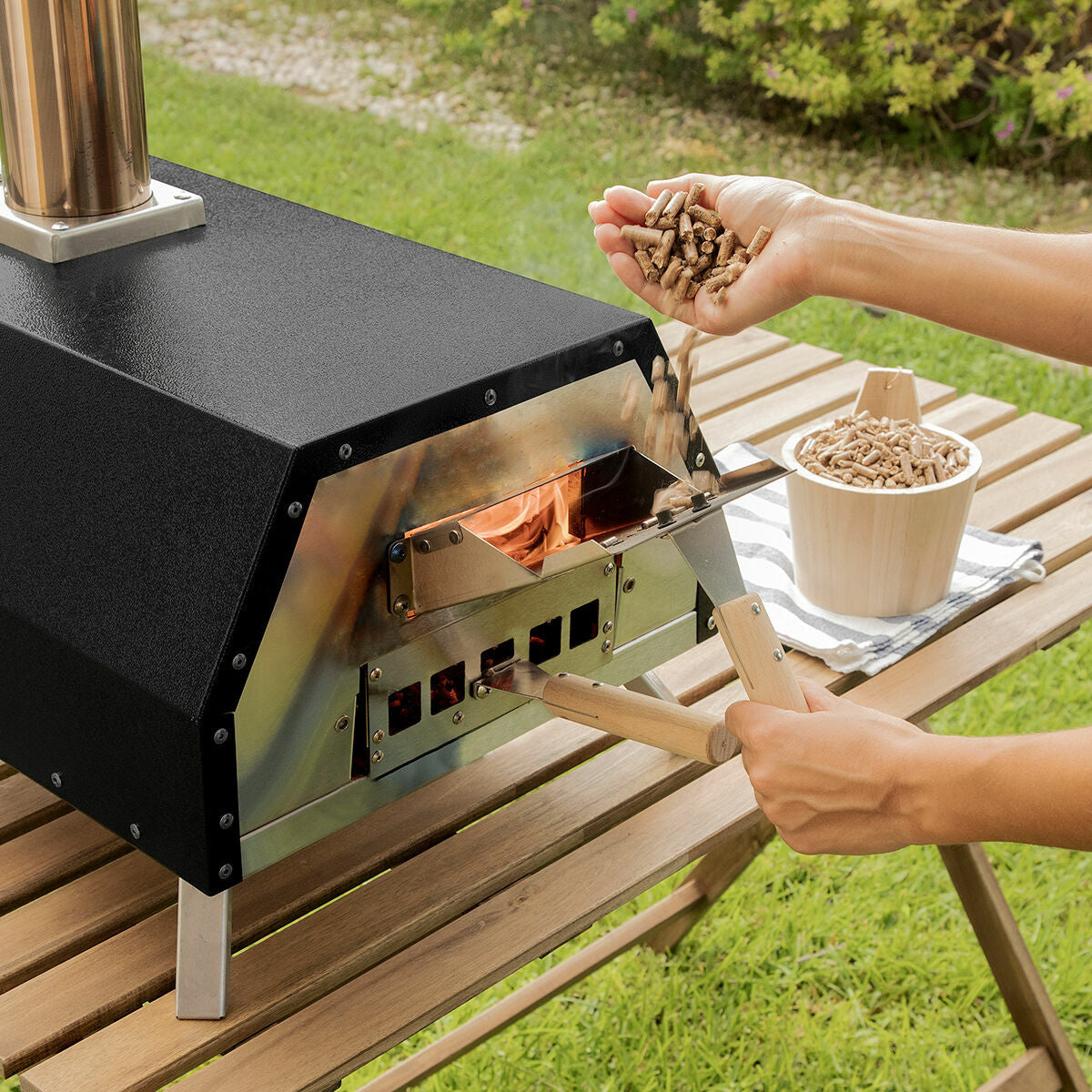 InnovaGoods Pellet Pizza Backofen mit Zubehör Pizzahven – Ansicht 2