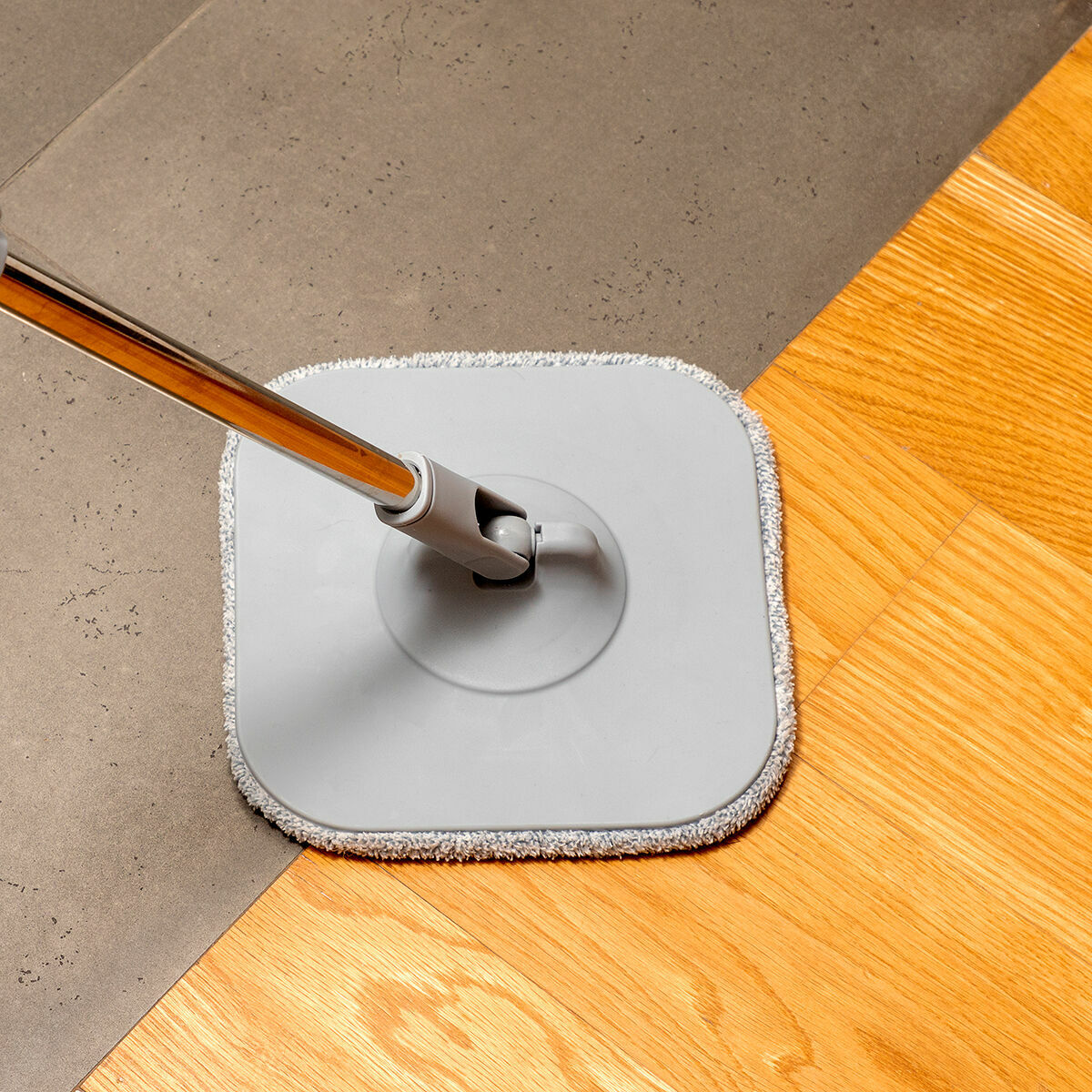 InnovaGoods Self-Cleaning Spin Mop mit Separation Bucket Selimop – Produktansicht 8