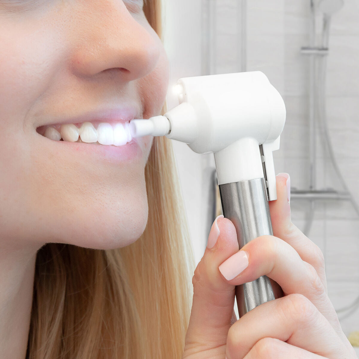 InnovaGoods Tooth Polisher & Whitener Pearlsher – Produktansicht 1