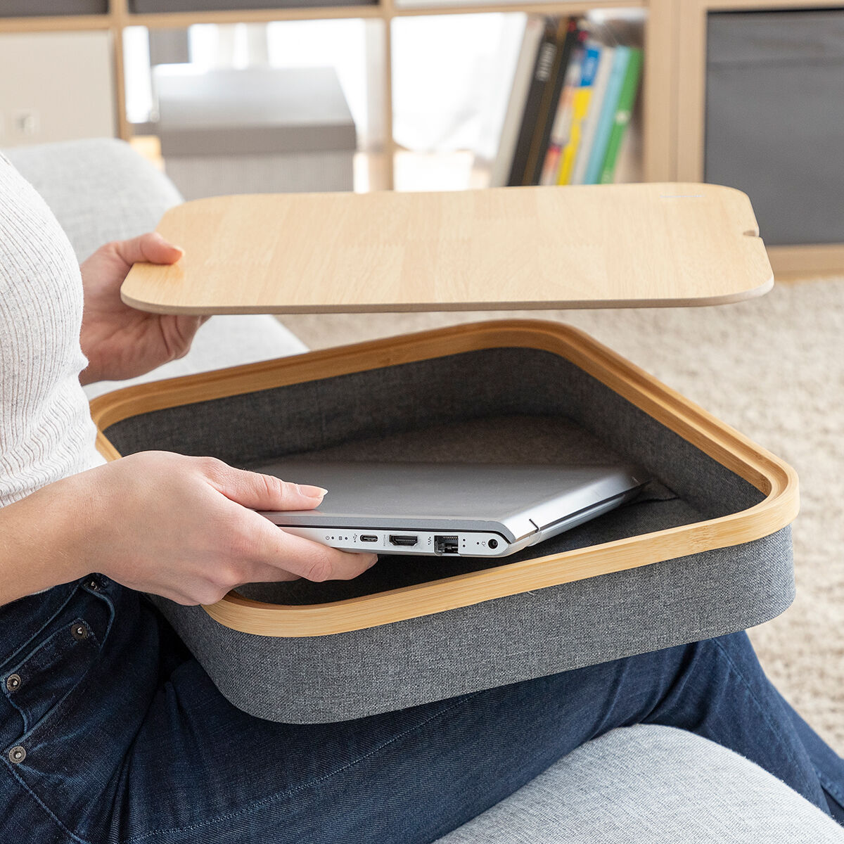 InnovaGoods Tragbar Notebook Desk mit Aufbewahrung Tablett Larage – Ansicht 2