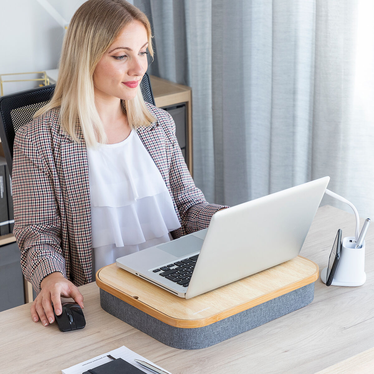 InnovaGoods Tragbar Notebook Desk mit Aufbewahrung Tablett Larage – Ansicht 7