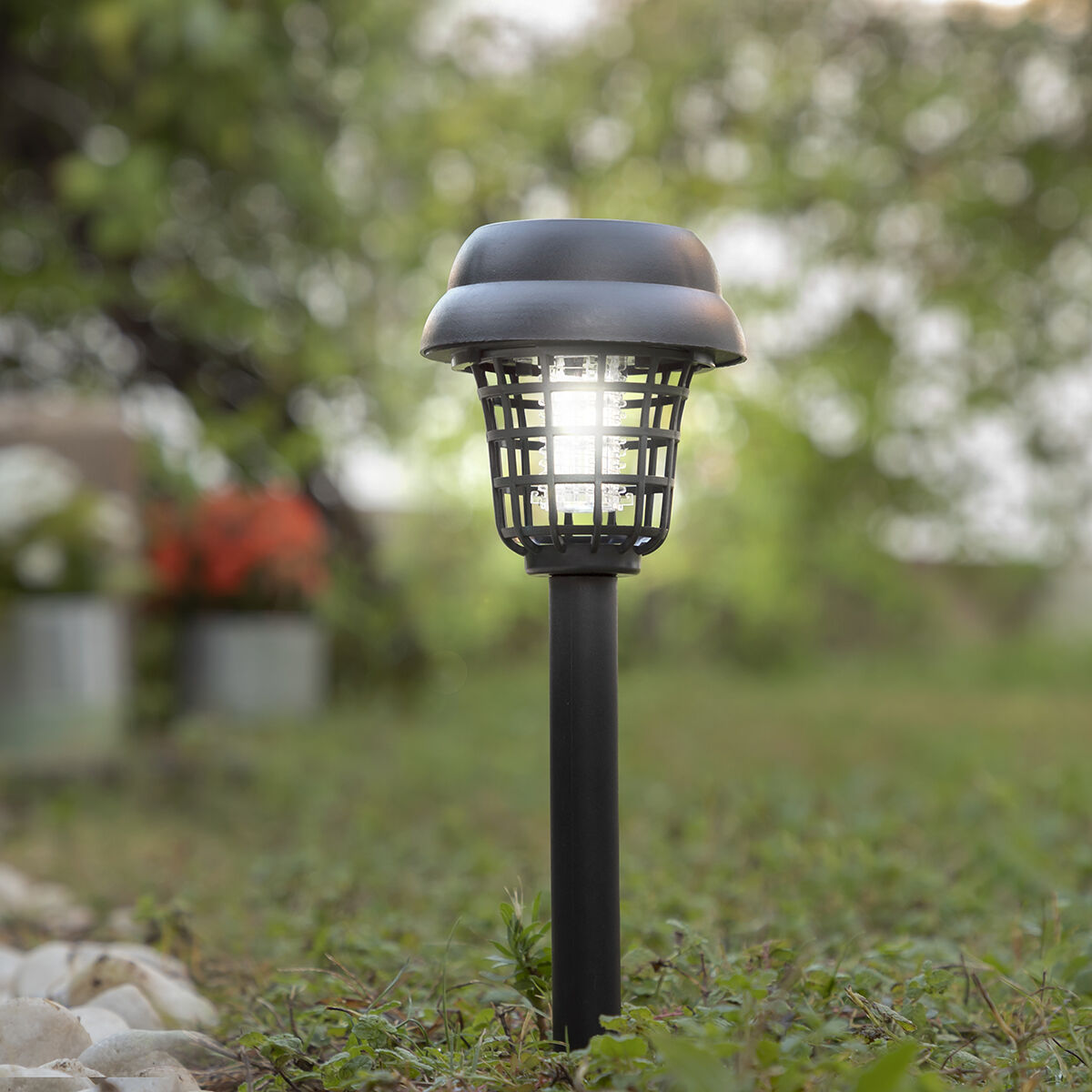 InnovaGoods Mosquito-killing Solar Garten Lamp Garlam – Ansicht 7