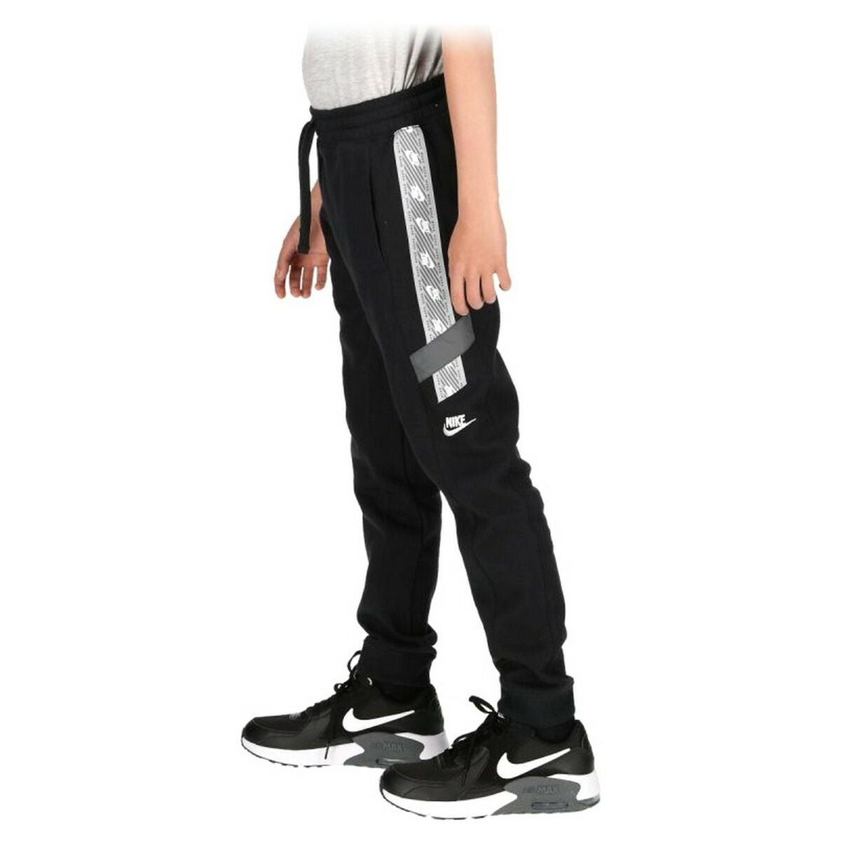 Nike NSW ELEVATED TRIM FLC PANT DD8703 Kids' Track Pants - Black - BYAG.Kids' Pants & JoggersBigbuyBYAG.S2021083Nike NSW ELEVATED TRIM FLC PANT DD8703 Kids' Track Pants - Black12 Years